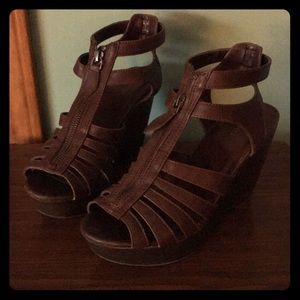 Womens brown wedges